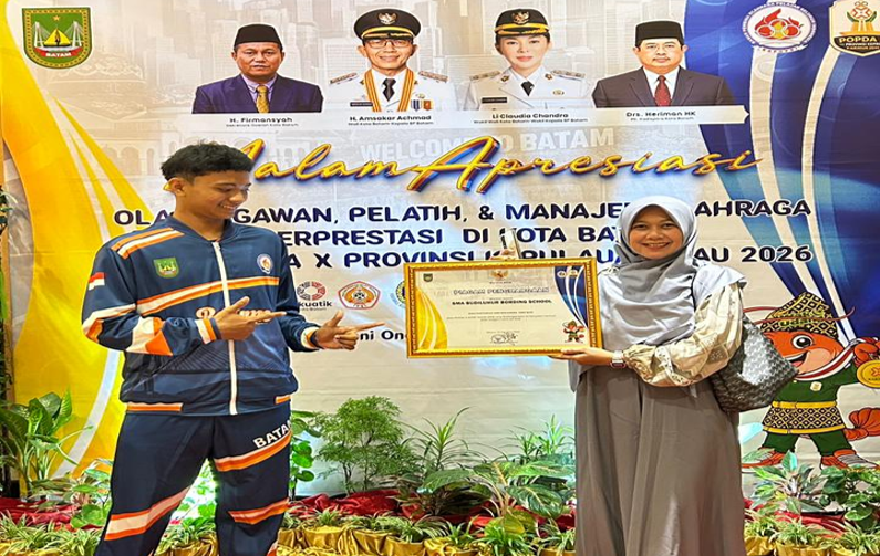 Siswa SMAS Budi Luhur Batam Sabet Medali Perunggu Pencak Silat di POPDA Kepri