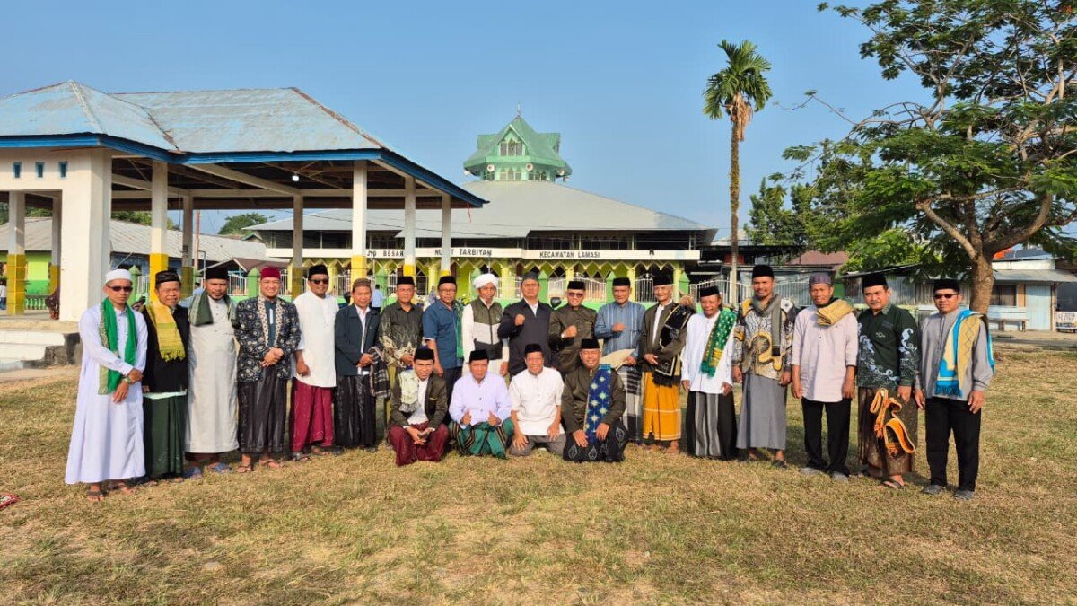 Kekeringan Melanda, LDII dan Warga Lamasi Gelar Salat Istisqa